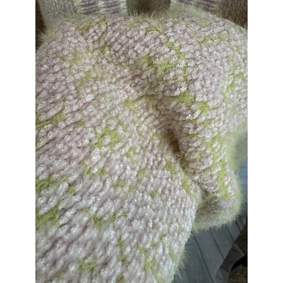 SATURDAY SUNDAY Anthropologie fluffy cozy knit poncho ruana cape wrap OS NWOT - Picture 4 of 10